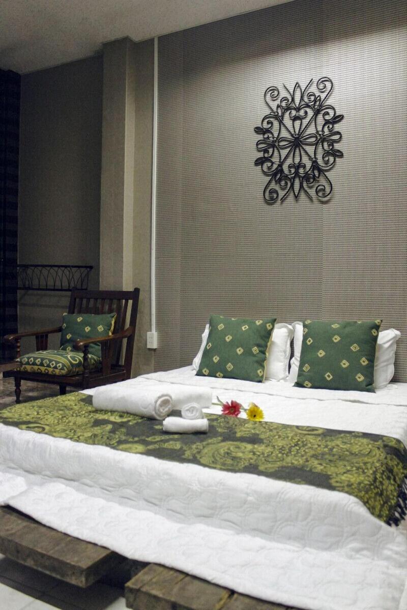 Nha Saigon image