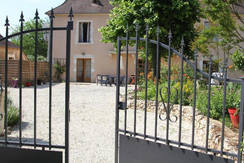 Au Pays De Jacquou image