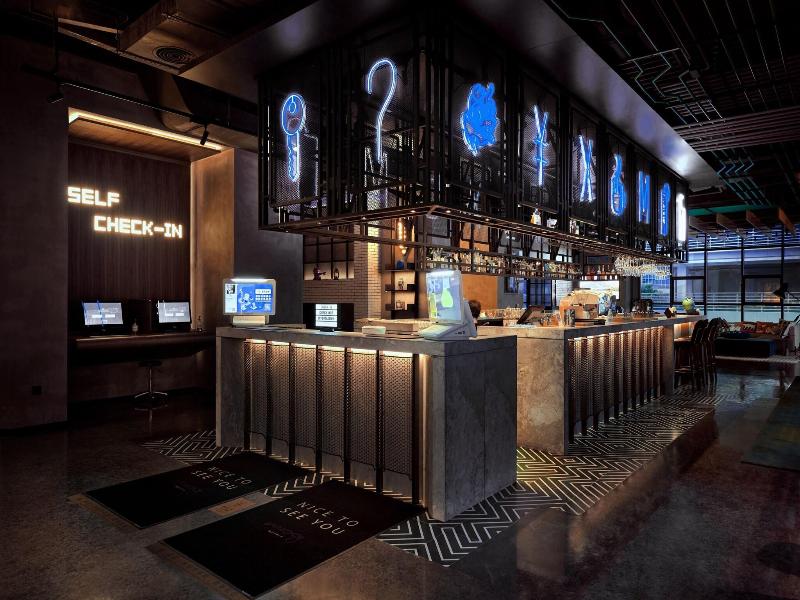 Moxy Shenzhen North Station photo 14