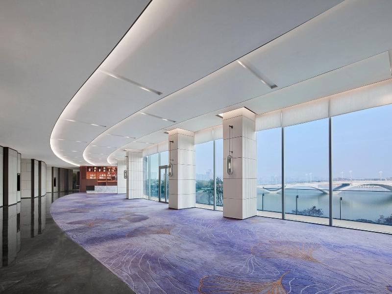 Sheraton Rizhao Hotel image