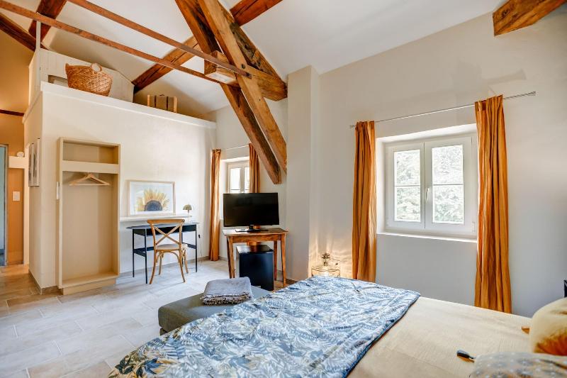 Domaine De L Osage image