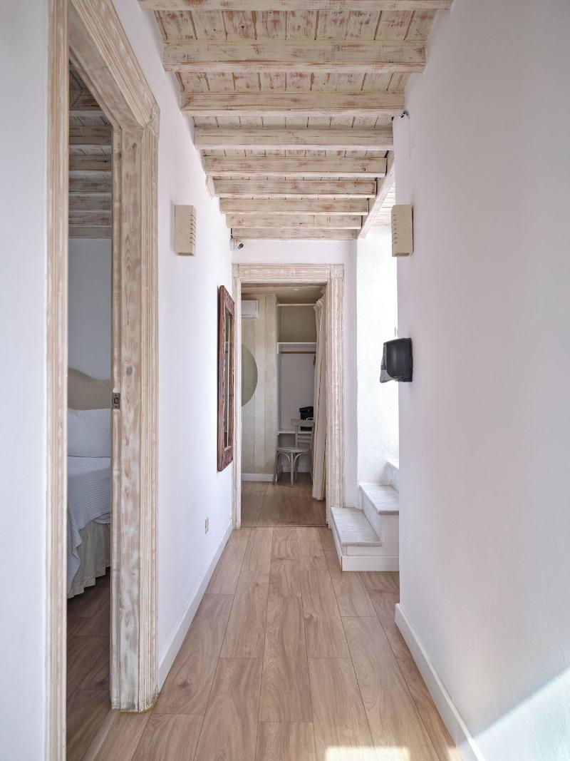 La Maison Kalogera image