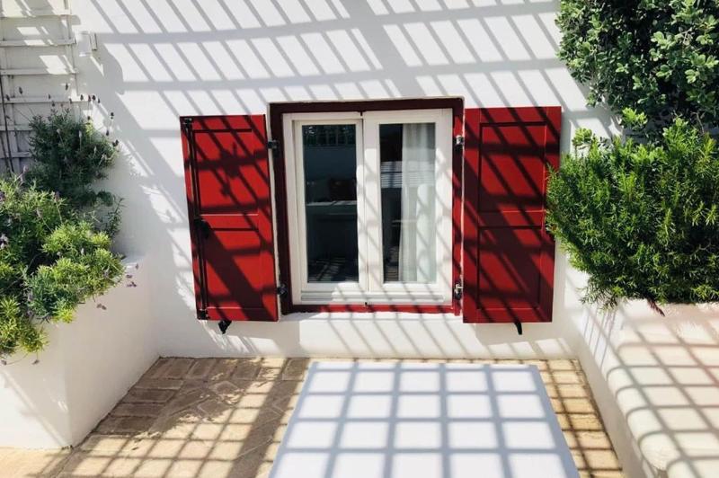 La Maison Kalogera image