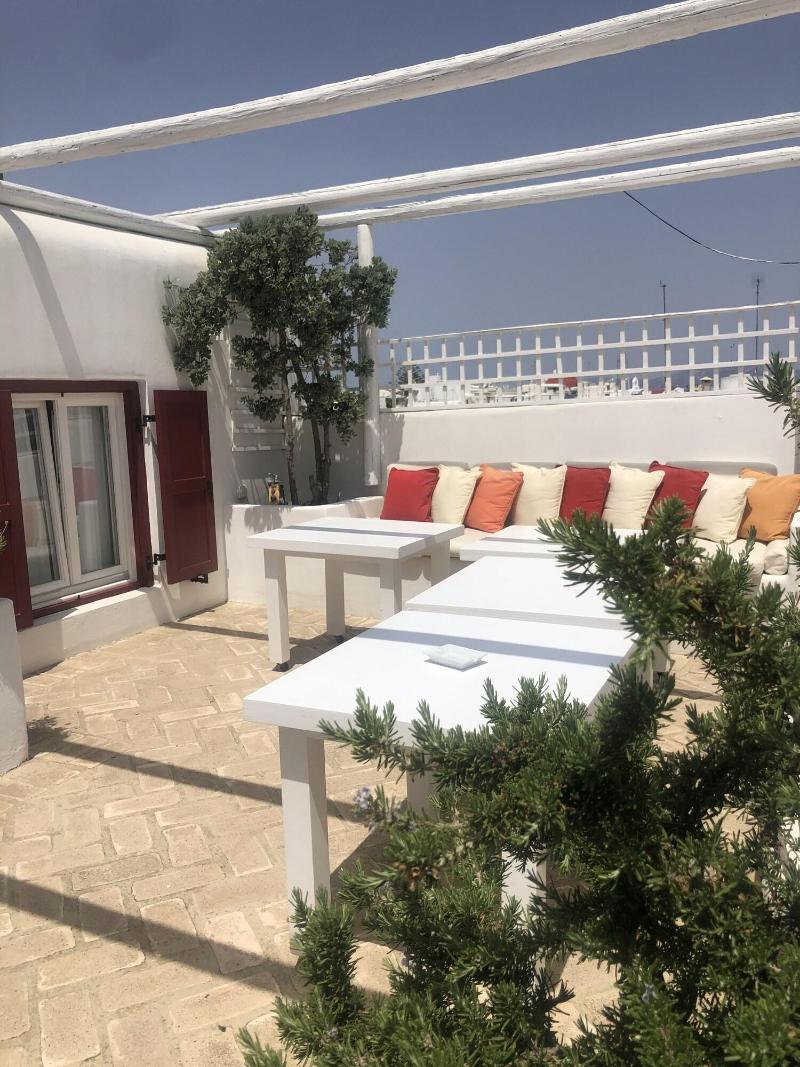 La Maison Kalogera image