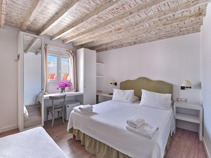 La Maison Kalogera image