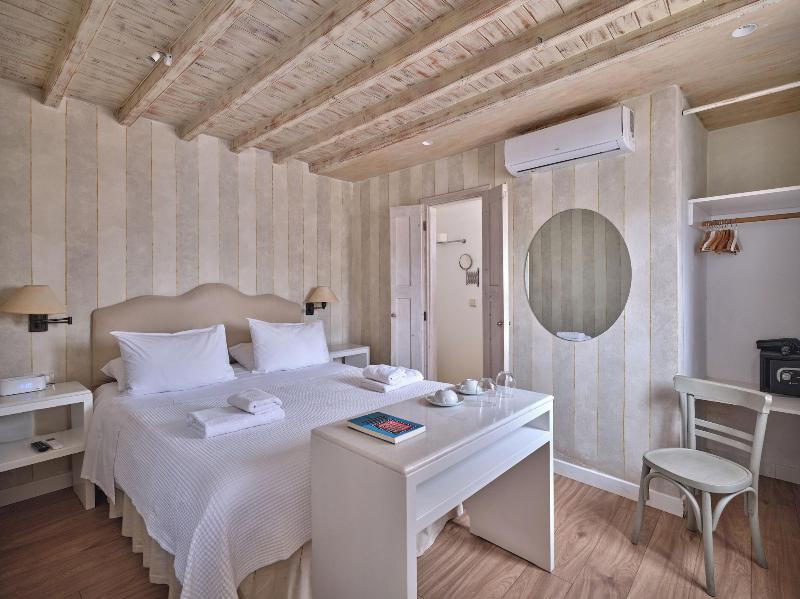 La Maison Kalogera image