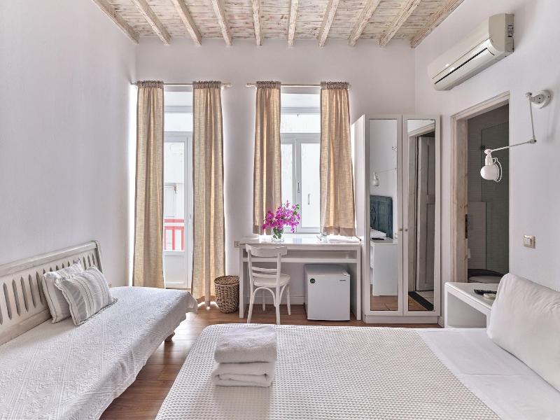 La Maison Kalogera image
