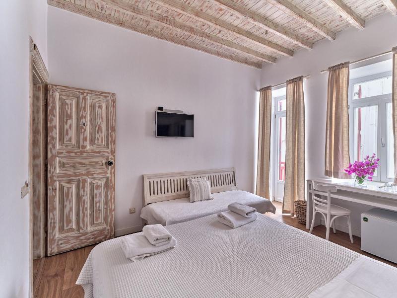 La Maison Kalogera image