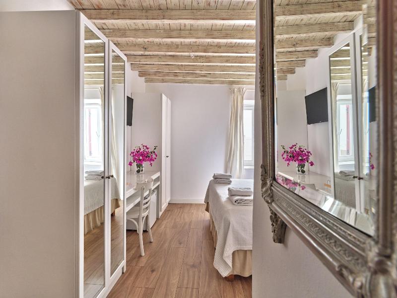 La Maison Kalogera image