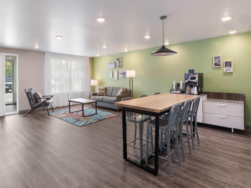 Woodspring Suites Concord Charlotte Speedway image
