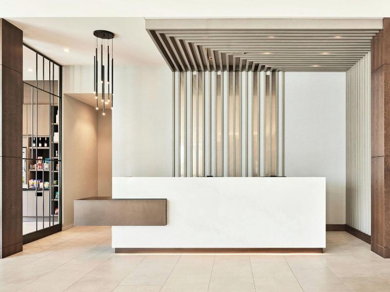 Ac Hotel By Marriott St Louis Chesterfield image