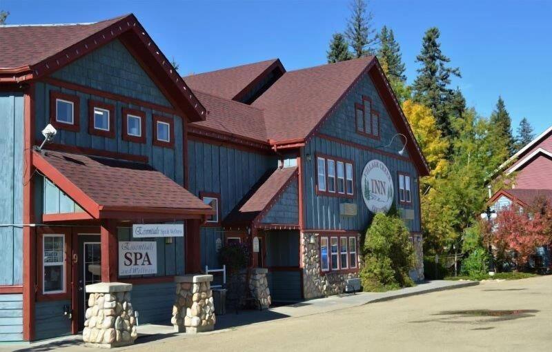 Village Creek Country Inn — general view