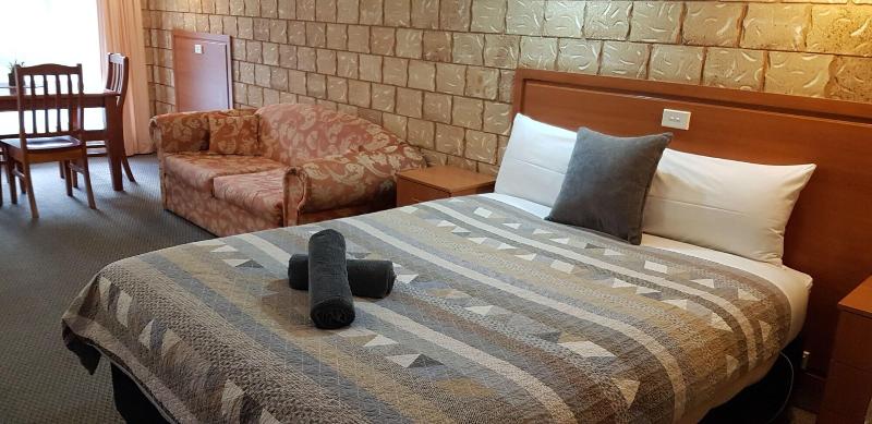 Darling River Motel image 8