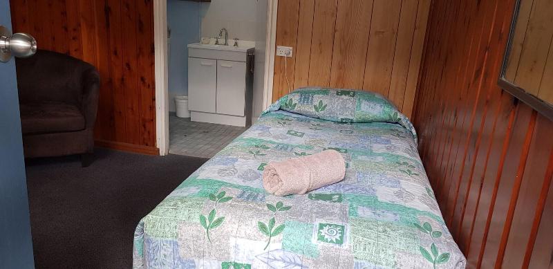 Darling River Motel image 5