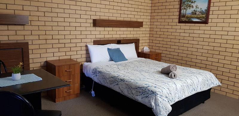 Darling River Motel image 2