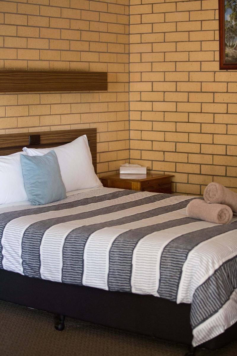 Darling River Motel image
