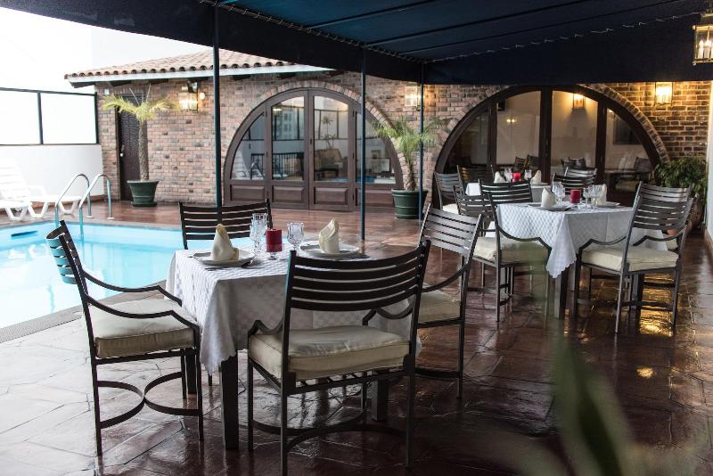 Apart Hotel El Doral image