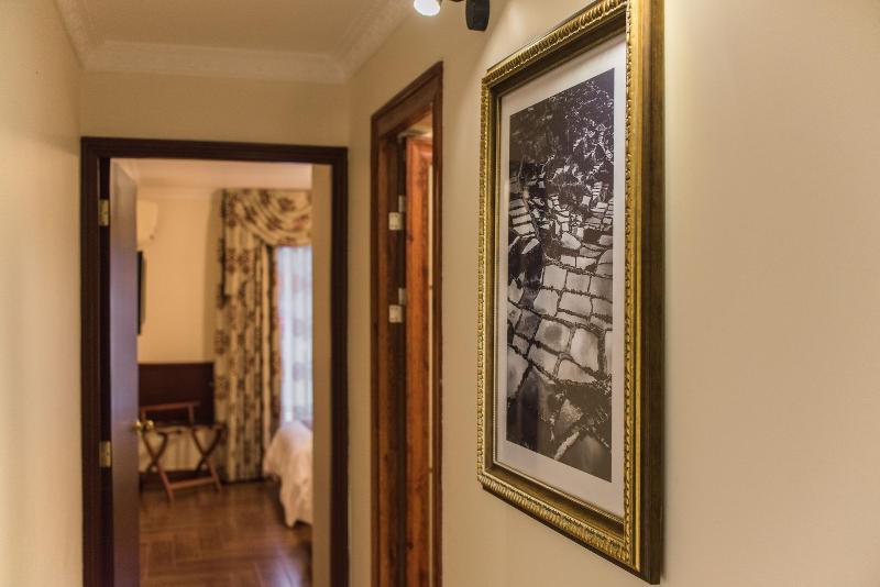Apart Hotel El Doral image