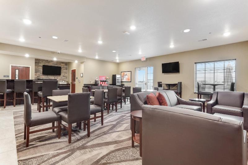 Cobblestone Hotel Suites Cozad image
