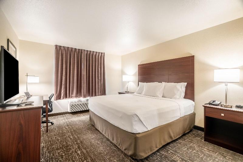 Cobblestone Hotel Suites Cozad image