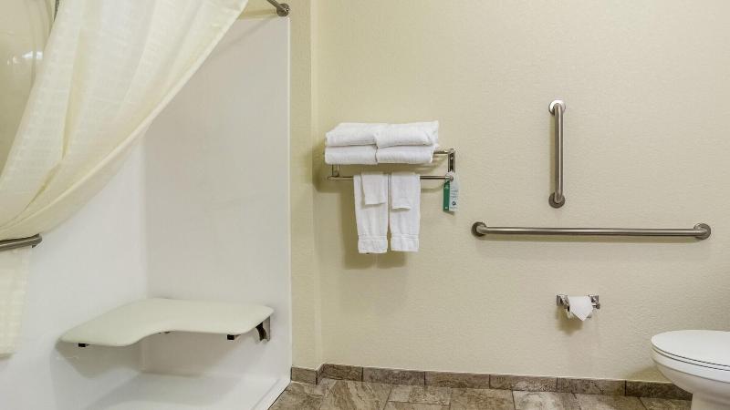 Cobblestone Hotel Suites Cozad image