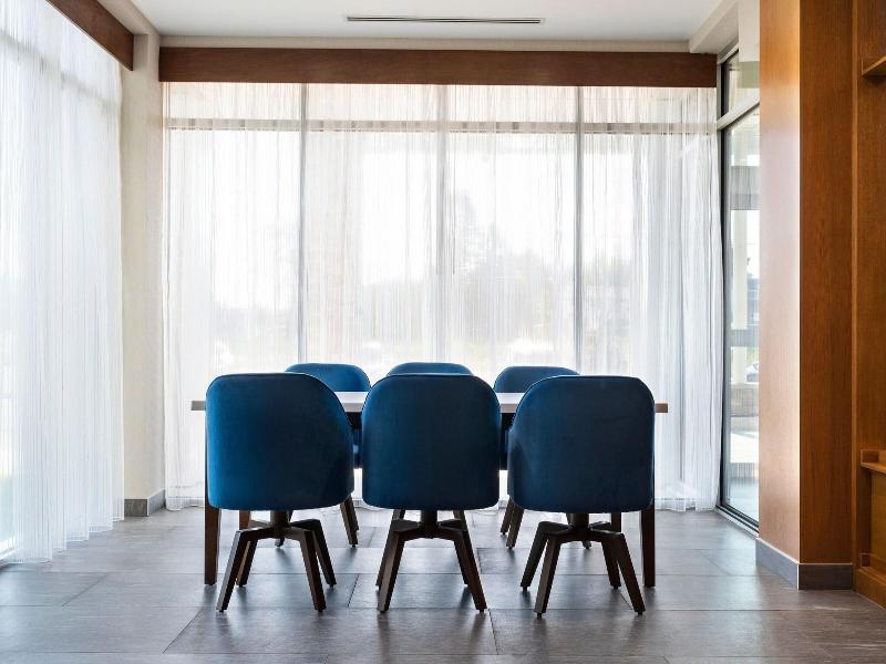 Fairfield Inn Suites By Marriott North Bay image
