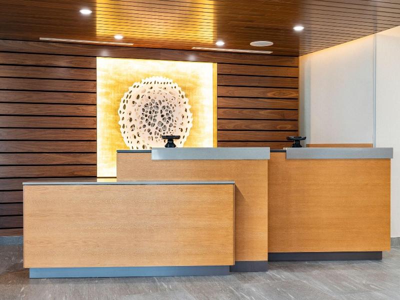 Fairfield Inn Suites By Marriott North Bay image