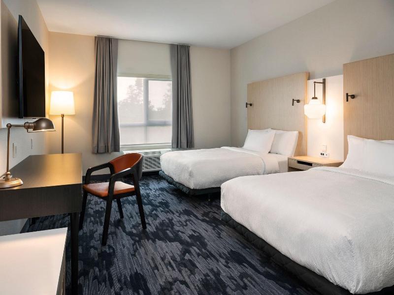 Fairfield Inn Suites By Marriott North Bay image