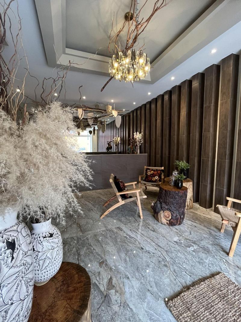 Zen Suites By Regente image
