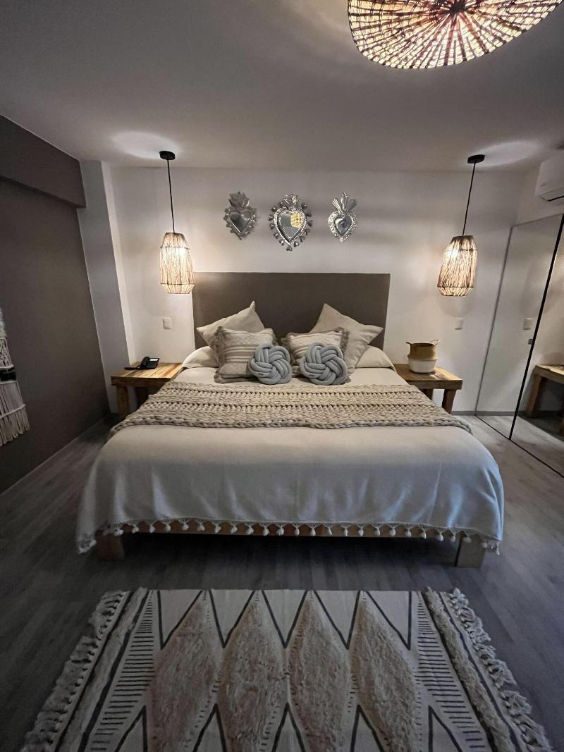 Zen Suites By Regente image