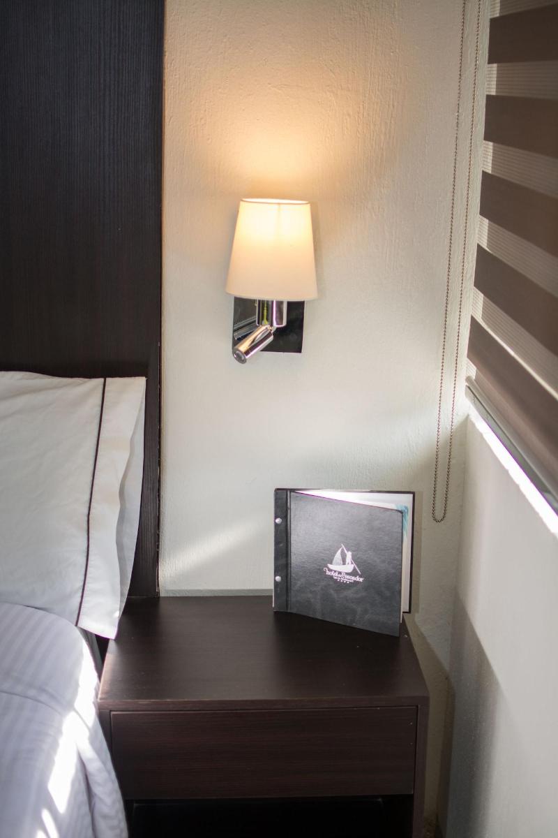 Hotel Del Pescador image