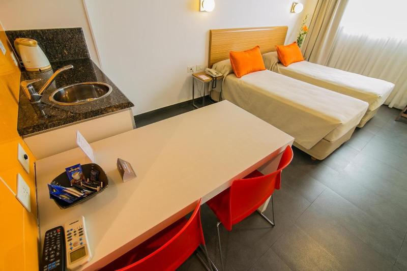Roberta Rosa De Fontana Suites image
