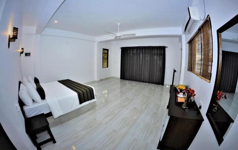 Ashansa Lagoon Resort image