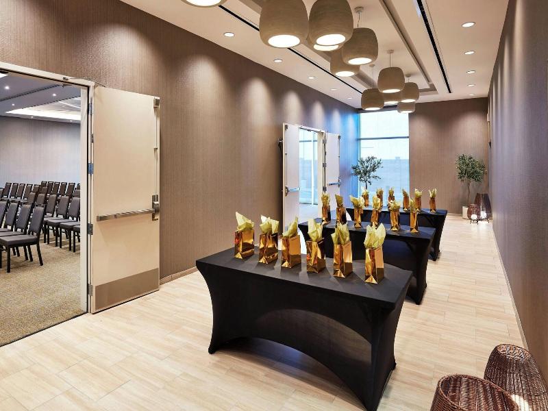 Springhill Suites By Marriott Los Angeles Downey image