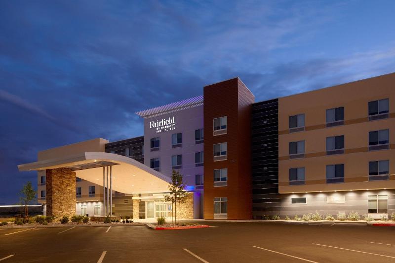 Fairfield Inn Suites By Marriott Palmdale West image