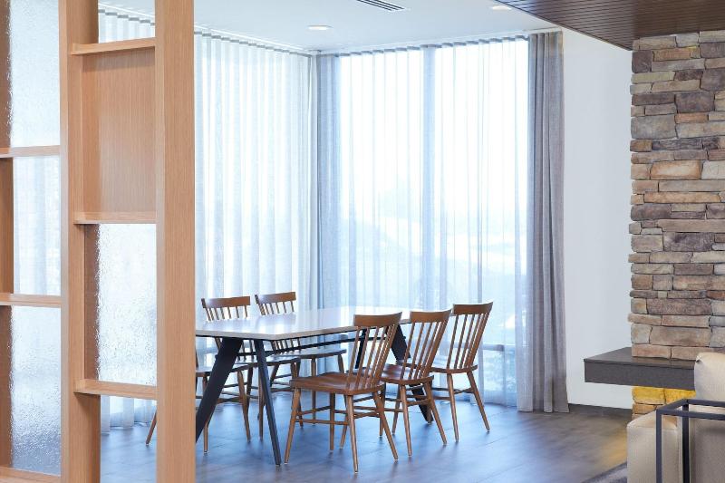 Fairfield Inn Suites By Marriott Palmdale West image