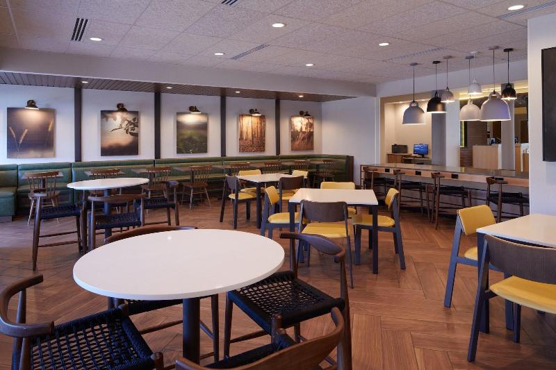 Fairfield Inn Suites By Marriott Palmdale West image