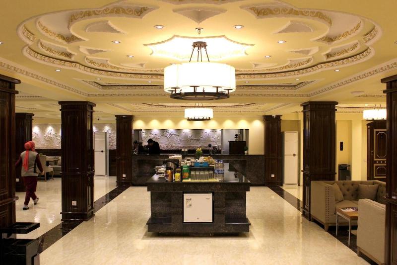 Atlas Hotel image