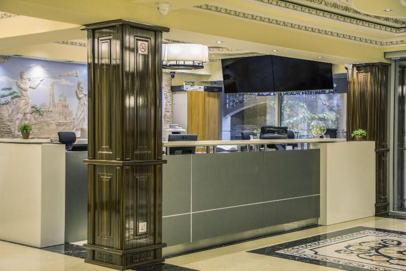 Atlas Hotel image