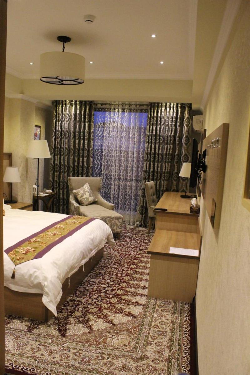 Atlas Hotel image