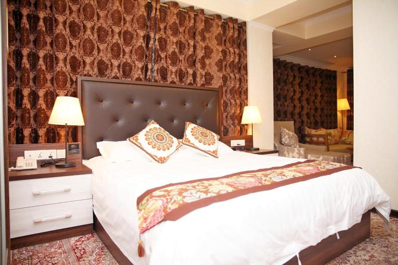 Atlas Hotel image