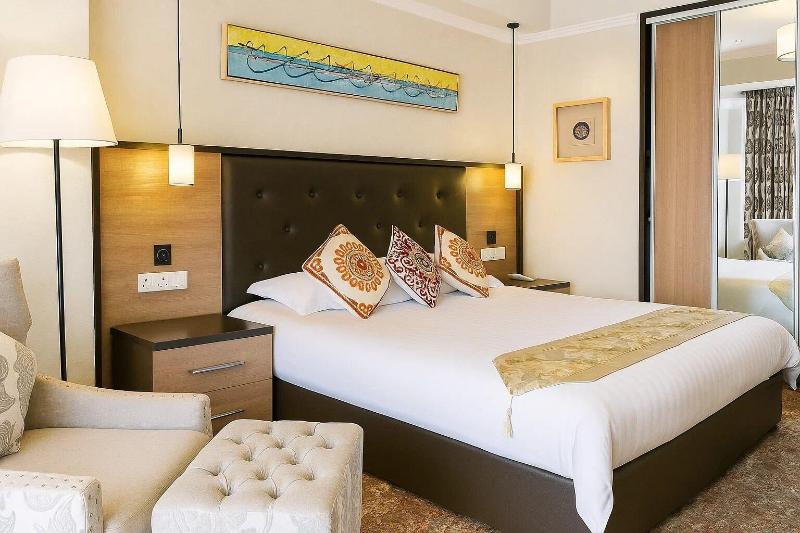 Atlas Hotel image