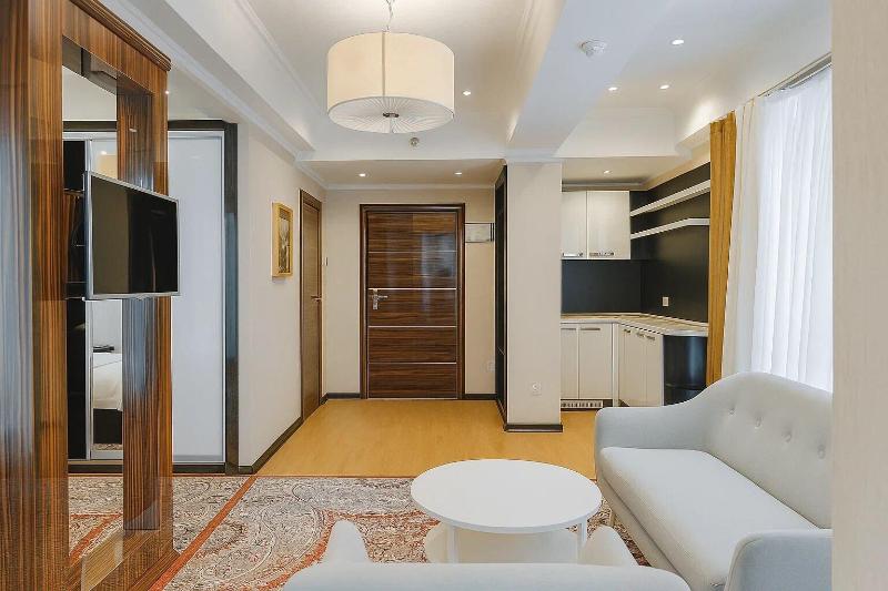 Atlas Hotel image