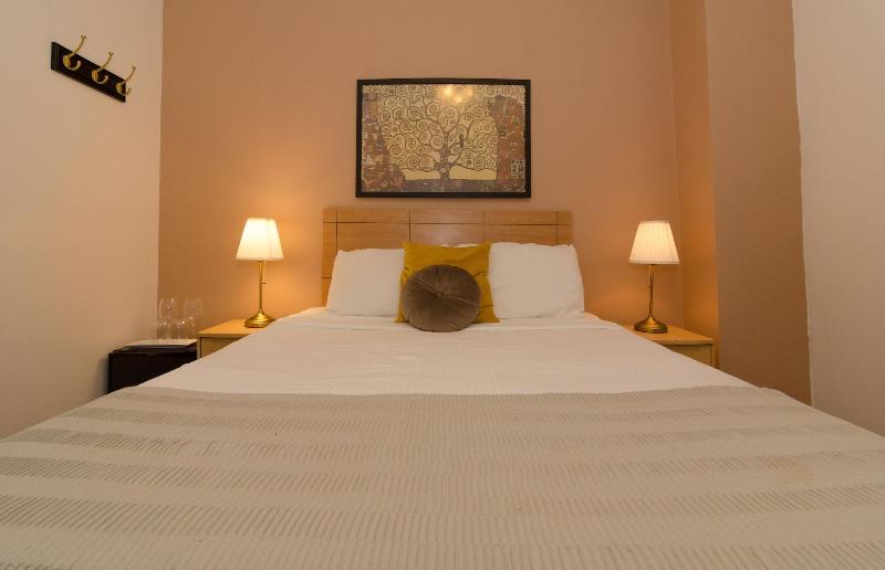 Hotel Dorion image
