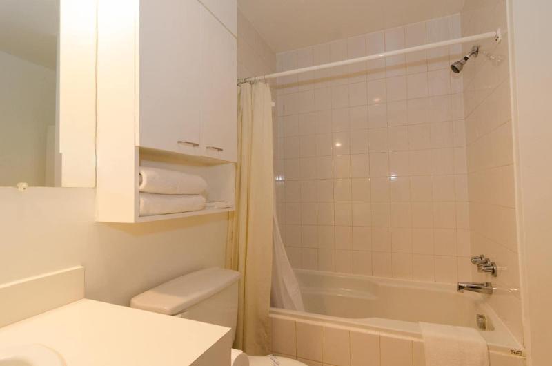 Hotel Dorion image