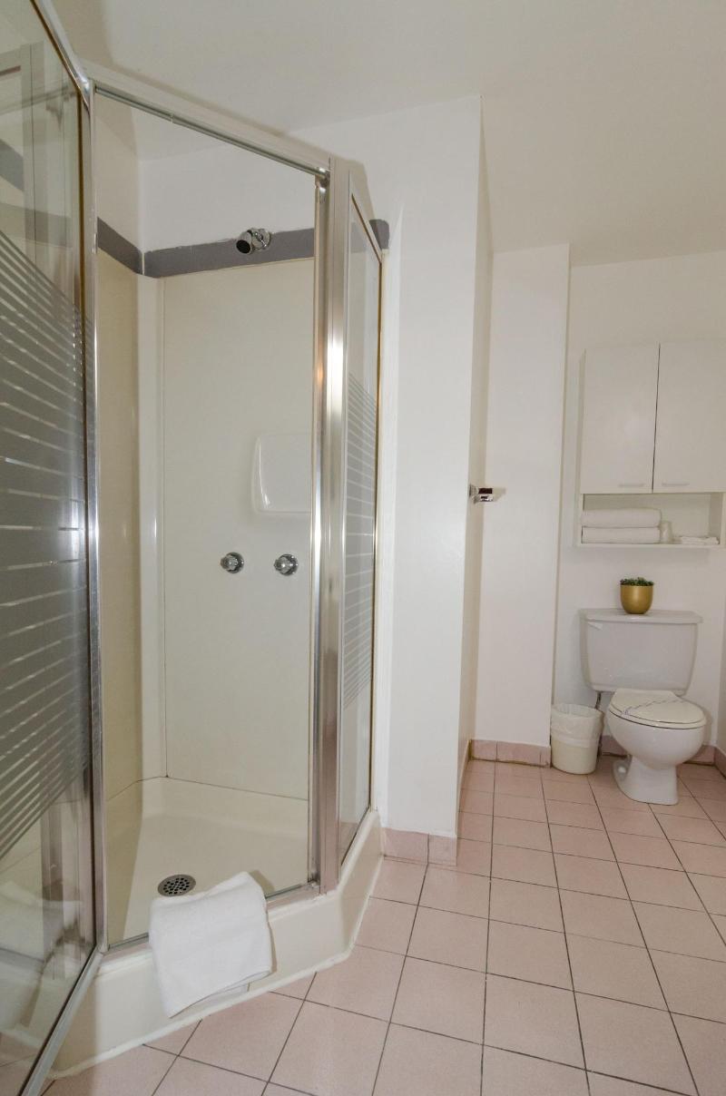 Hotel Dorion image
