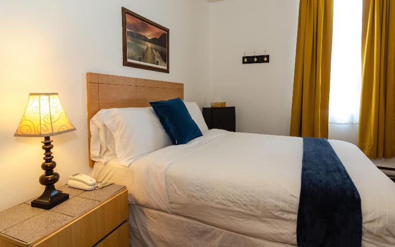 Hotel Dorion image