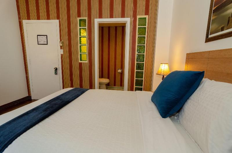 Hotel Dorion image
