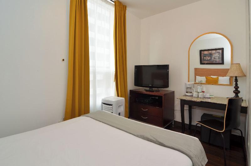 Hotel Dorion image