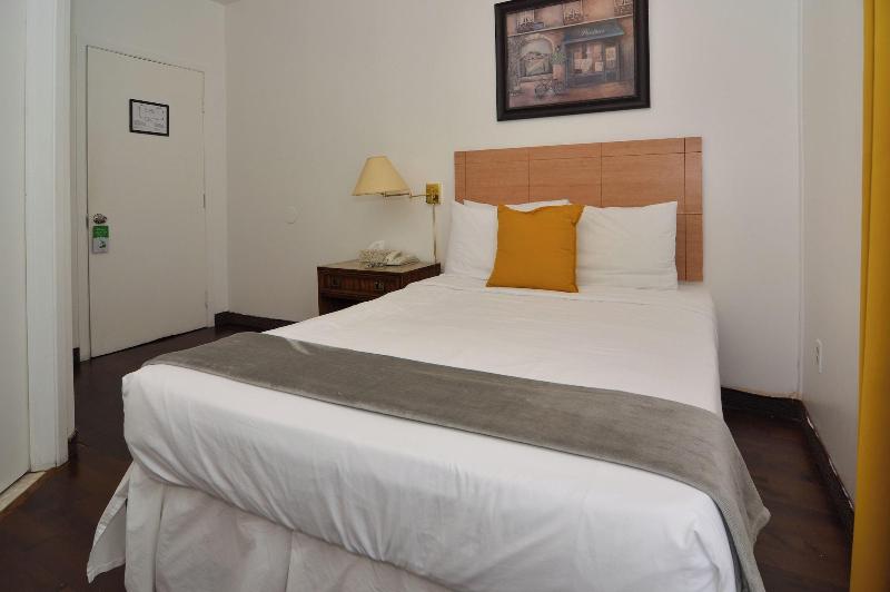 Hotel Dorion image